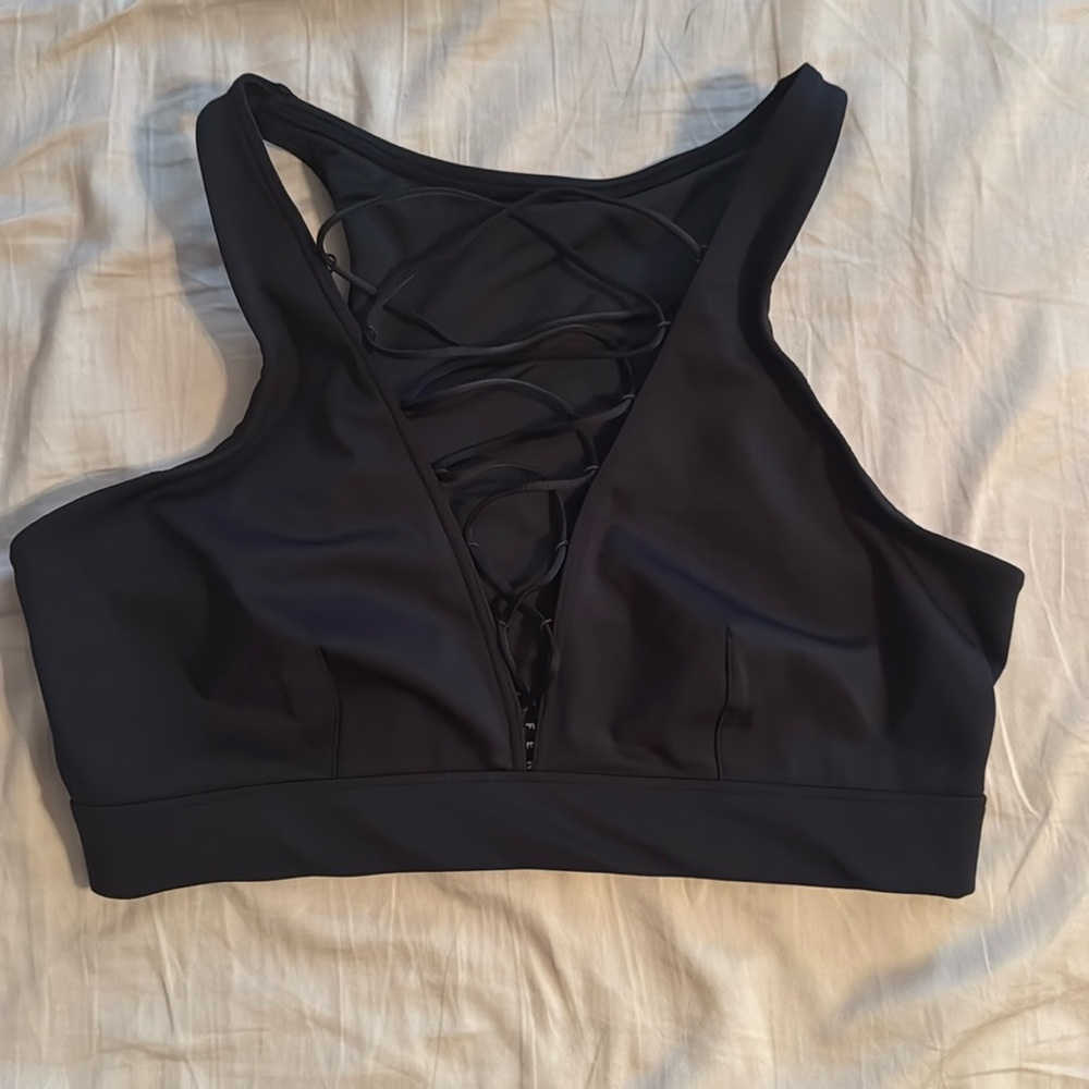 Savage X Fenty Lace front Sports Bra
